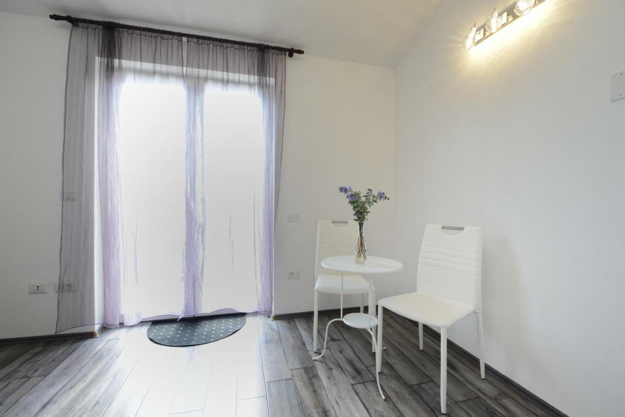 Villa Kontesici 14 Zelena Laguna Bagian luar foto